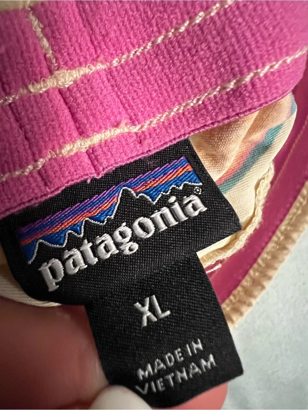 Patagonia Girls XL Yellow Melon-Print swim board Shorts